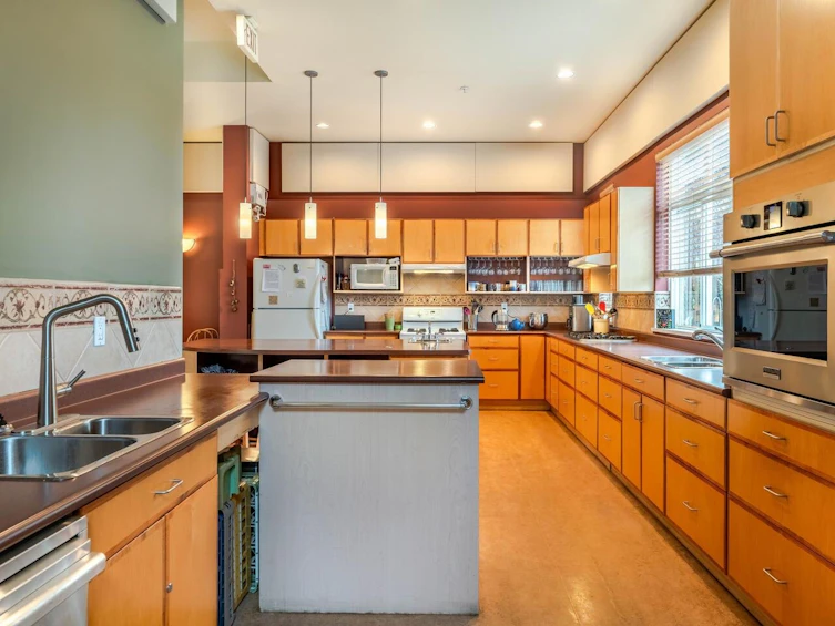 108-4272 Albert Street, Burnaby, BC, V5C 2E8 - 34