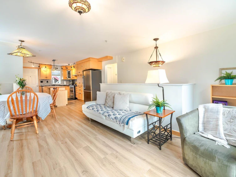 108-4272 Albert Street, Burnaby, BC, V5C 2E8 - 14