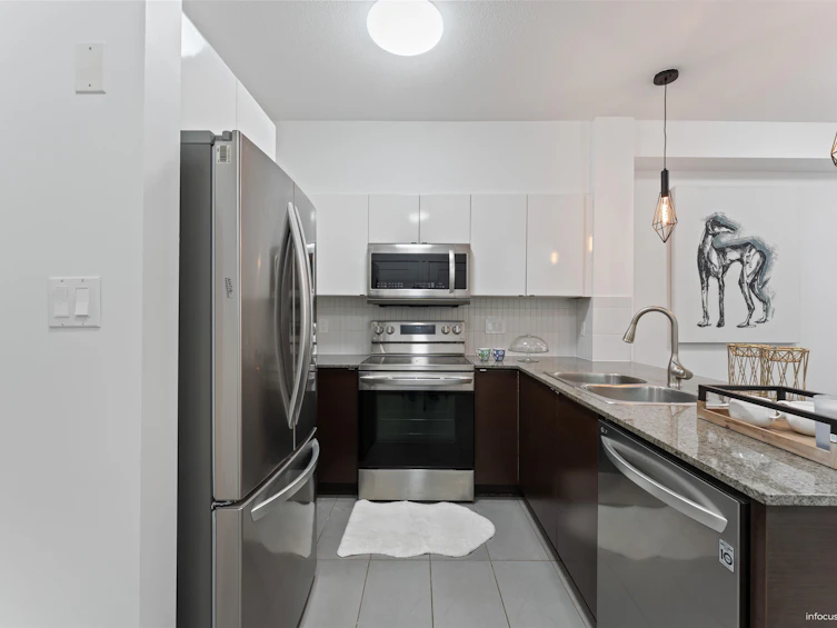 220-13733 107a Avenue, Surrey, BC, V3T 0B7 - 11