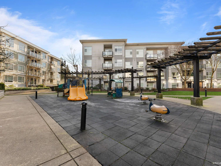 220-13733 107a Avenue, Surrey, BC, V3T 0B7 - 21