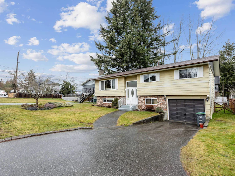 15613 18 Avenue, Surrey, BC, V4A 1X3 - 2