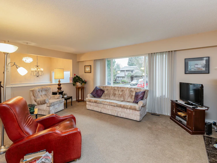 15613 18 Avenue, Surrey, BC, V4A 1X3 - 8
