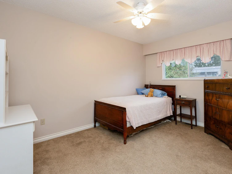 15613 18 Avenue, Surrey, BC, V4A 1X3 - 21