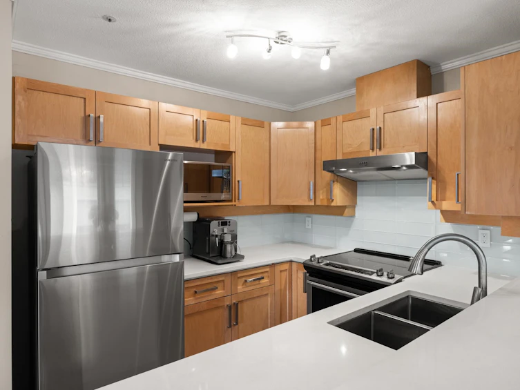 3025 W 7th Avenue, Vancouver, BC, V6K 1Z7 - 14