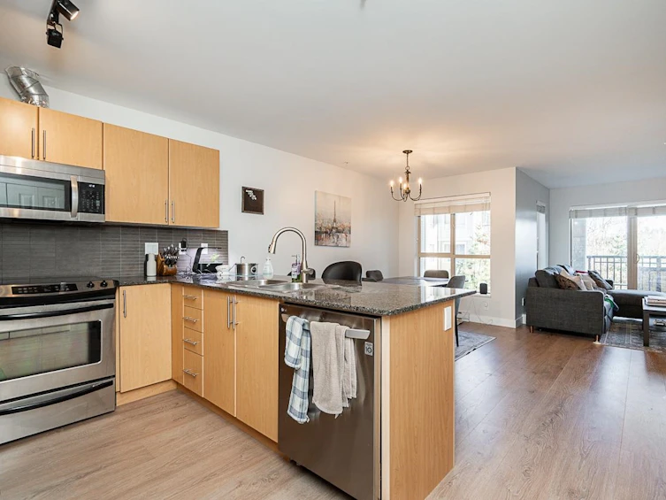 A310-8929 202 Street, Langley, BC, V1M 0B4 - 4