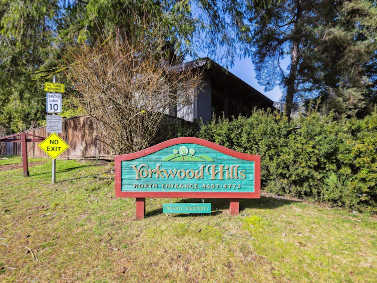 4721 Hoskins Road, North Vancouver, BC, V7K 2R3 - 38