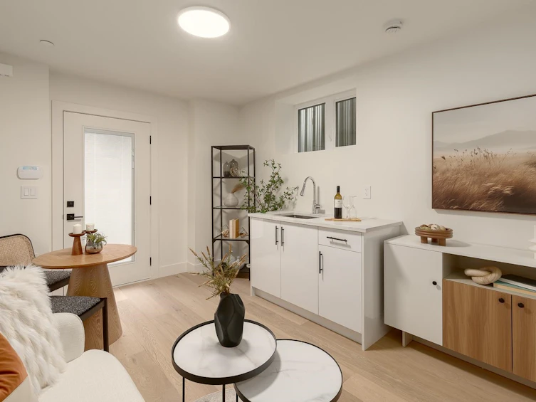 2-2658 Dundas Street, Vancouver, BC, V5K 1P9 - 22