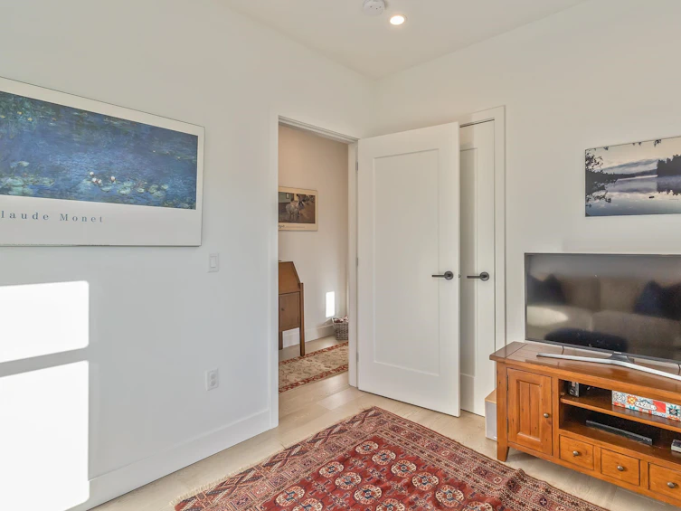3188 Inverness Street, Vancouver, BC, V5T 0J6 - 12