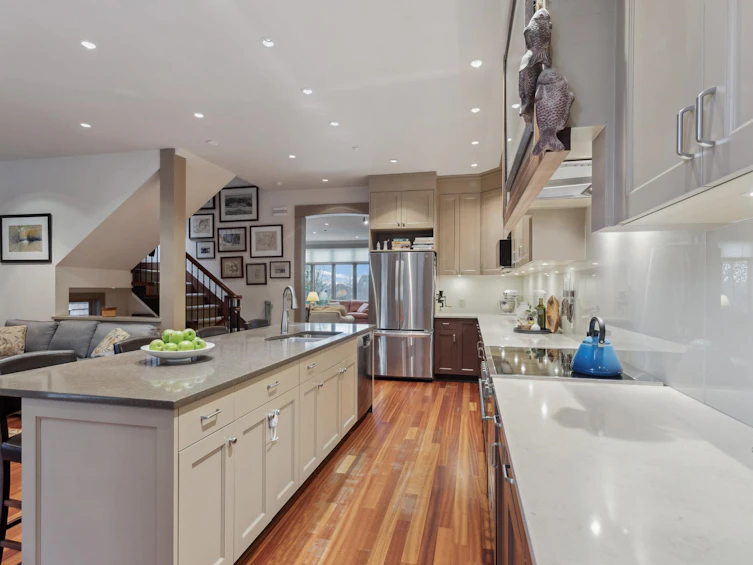 4767 Trafalgar Street, Vancouver, BC, V6L 2M8 - 4