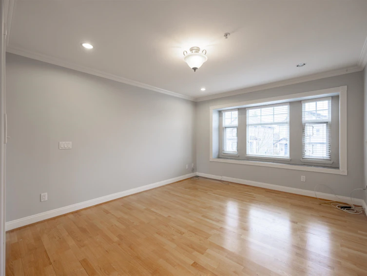 3311 44th E Avenue, Vancouver, BC, V5R 3B3 - 22