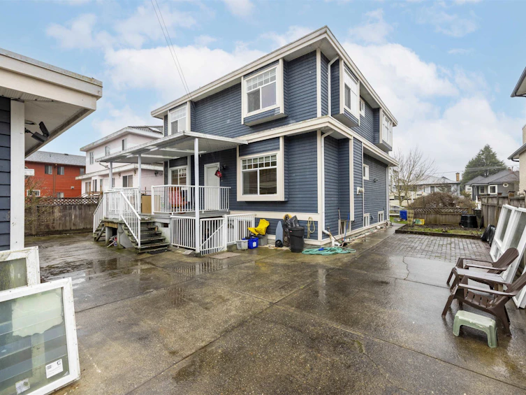 3311 44th E Avenue, Vancouver, BC, V5R 3B3 - 36