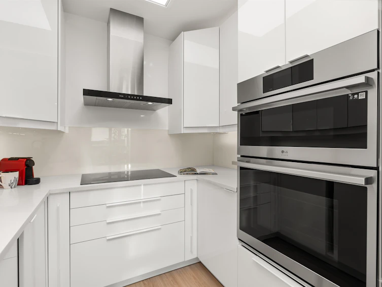 2302-289 Drake Street, Vancouver, BC, V6B 5Z5 - 17