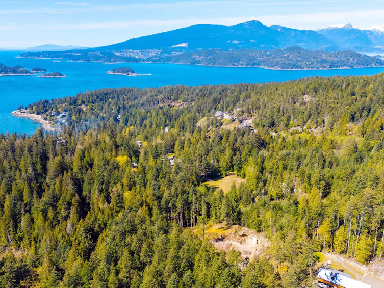 1570 Douglas Road, Bowen Island, BC, V0N 1G2 - 4