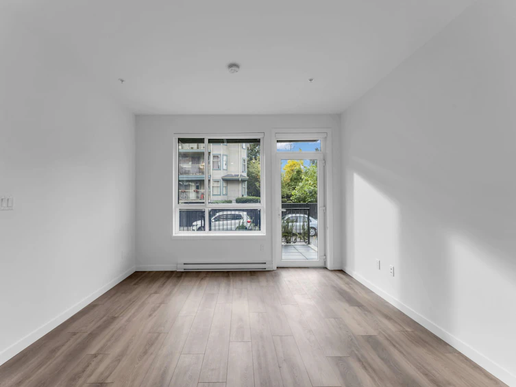 E104-13858 108 Avenue, Surrey, BC, V3T 2K8 - 13