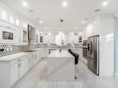 11542 80 Avenue - 2