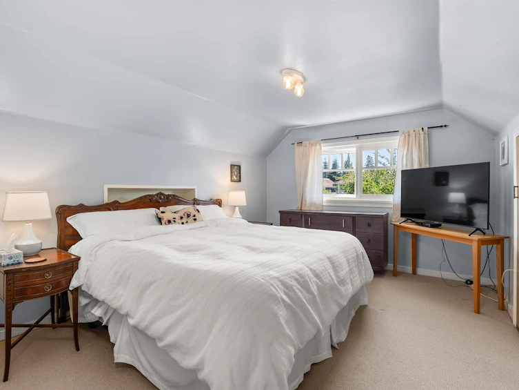 4533 W 8th Avenue, Vancouver, BC, V6R 2A4 - 11