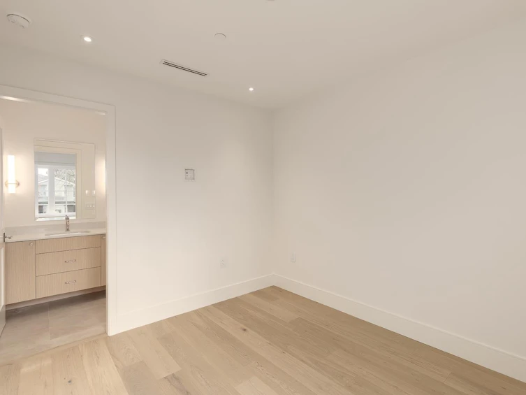 1-3165 W 14th Avenue, Vancouver, BC, V6K 2X9 - 17