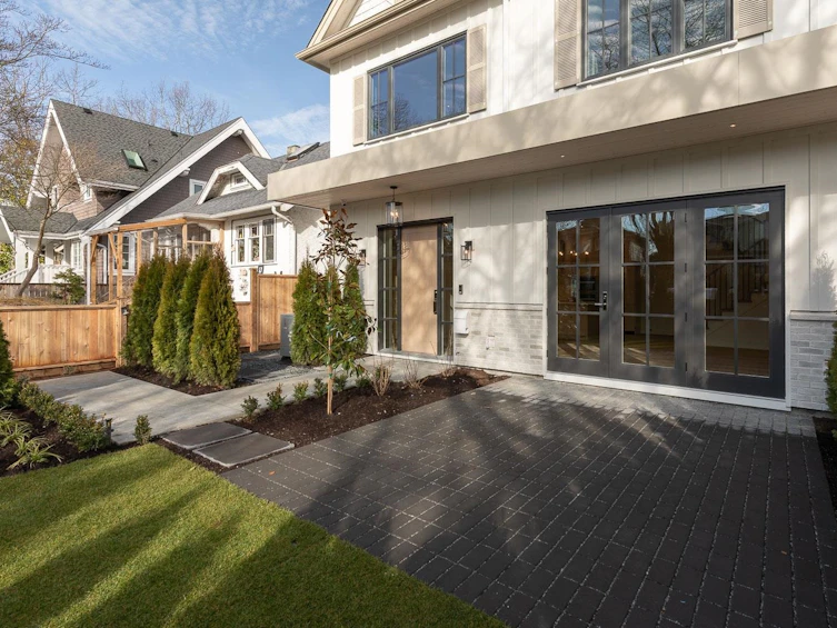 1-3165 W 14th Avenue, Vancouver, BC, V6K 2X9 - 25