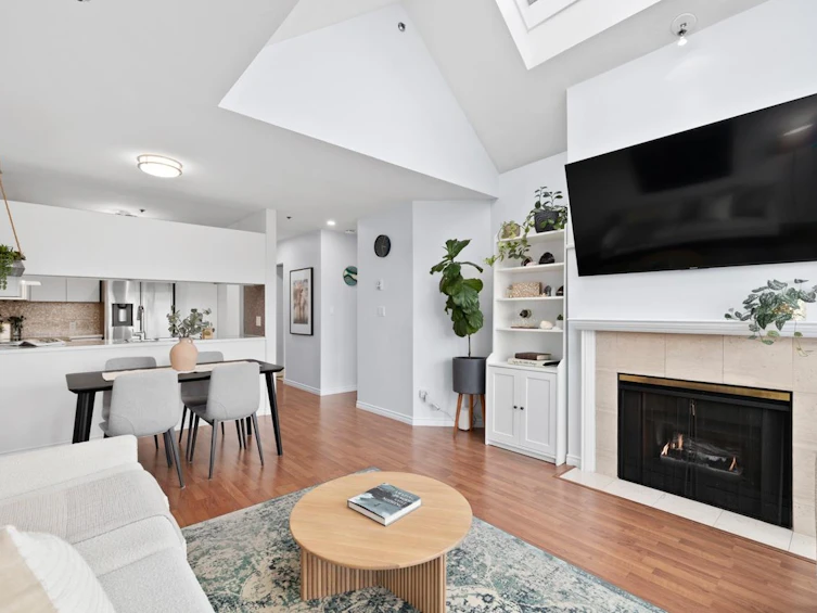 207-953 W 8th Avenue, Vancouver, BC, V5Z 1E4 - 6