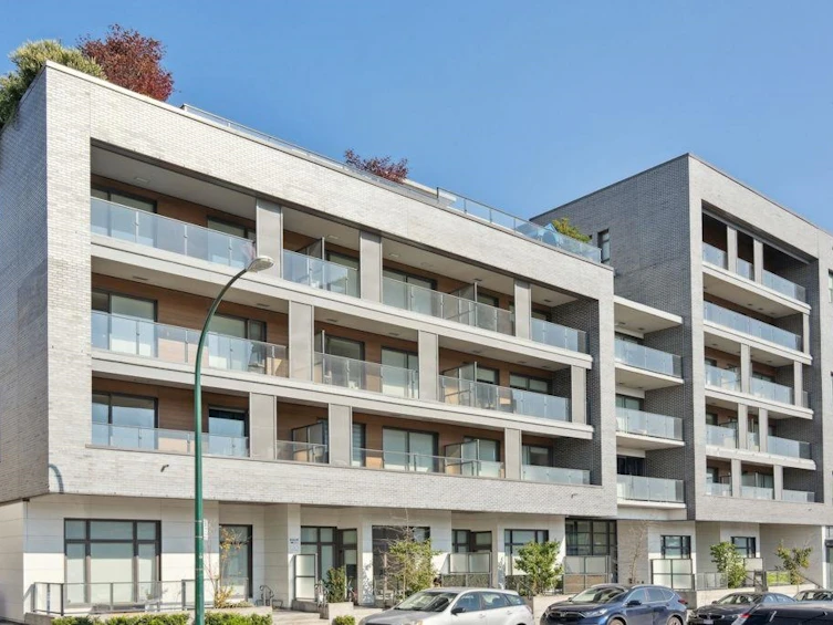 409-8888 Osler Street, Vancouver, BC, V6P 4G2 - 3