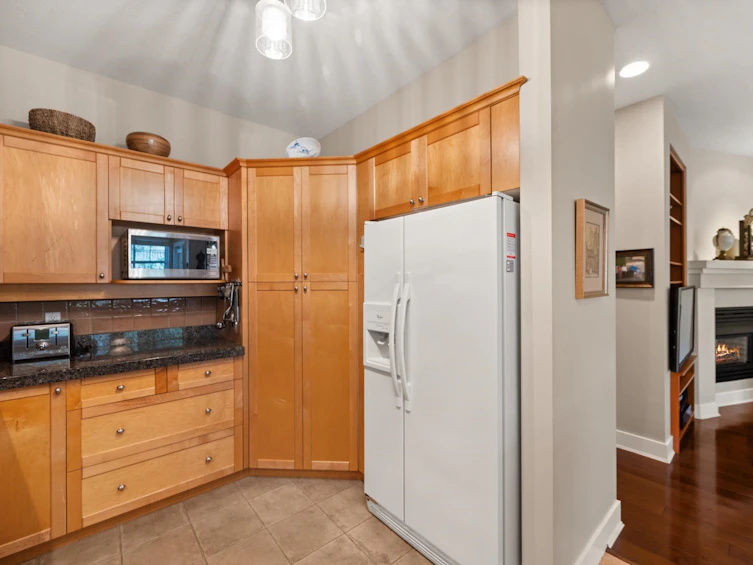 90-15500 Rosemary Heights Crescent, Surrey, BC, V3Z 0K1 - 11