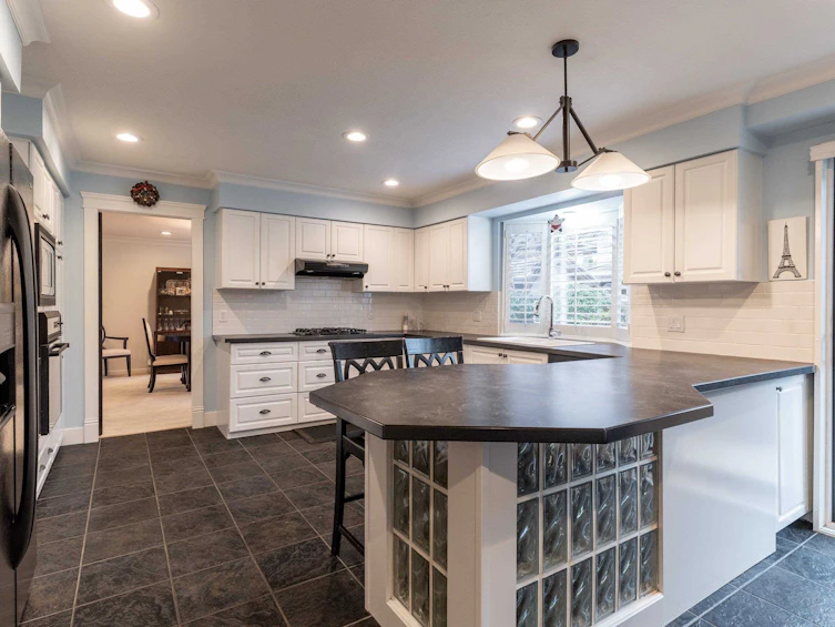 10380 Southgate Road, Richmond, BC, V7A 5A8 - 13
