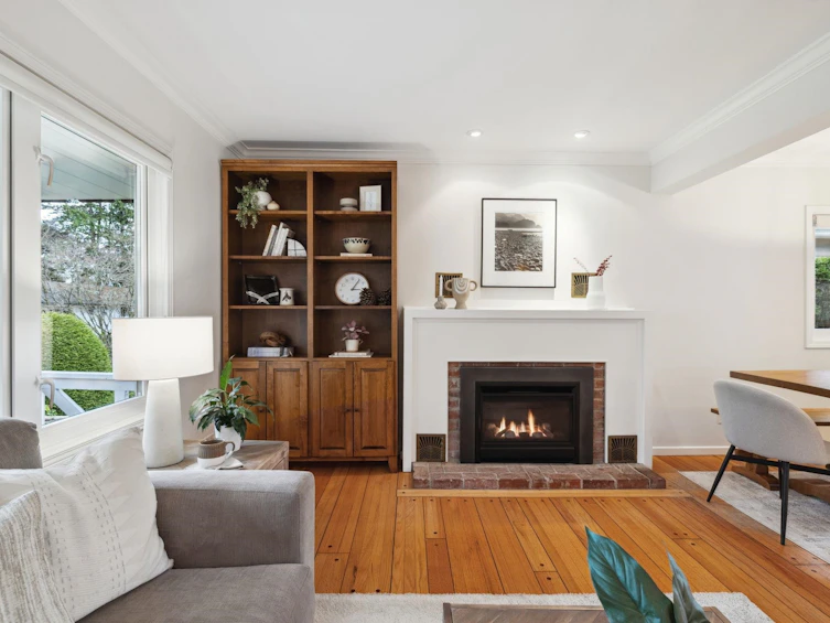 1145 Lytton Place, North Vancouver, BC, V7H 2A9 - 3