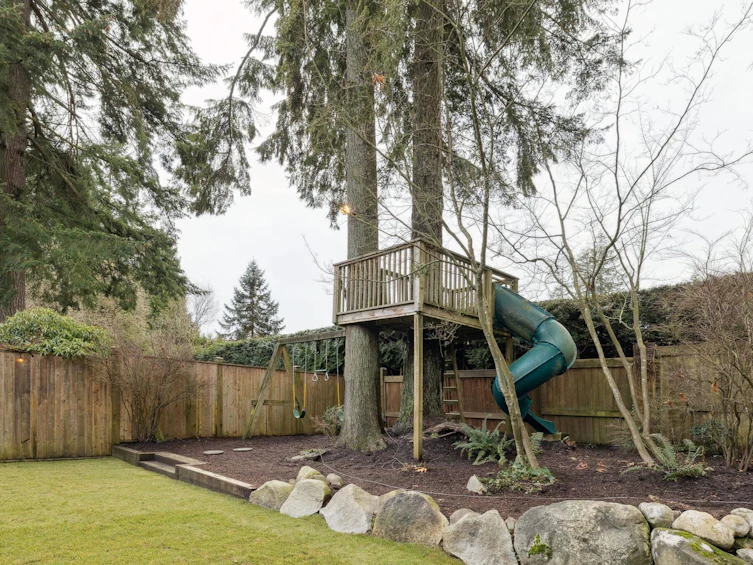 1145 Lytton Place, North Vancouver, BC, V7H 2A9 - 28