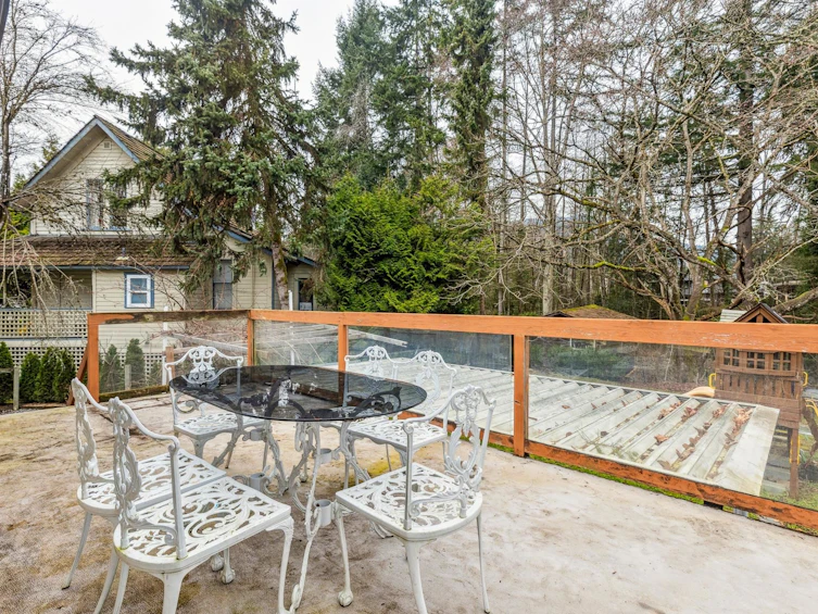 1468 Ross Road, North Vancouver, BC, V7J 1V2 - 13