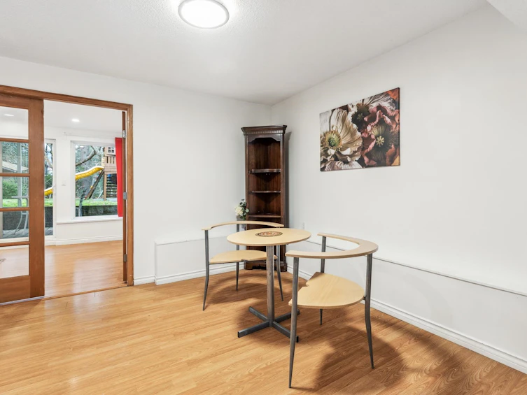 1468 Ross Road, North Vancouver, BC, V7J 1V2 - 25