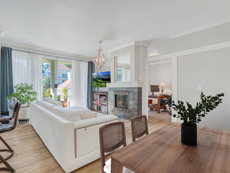 208-1765 Martin Drive, Surrey, BC, V4A 9T6 - 17