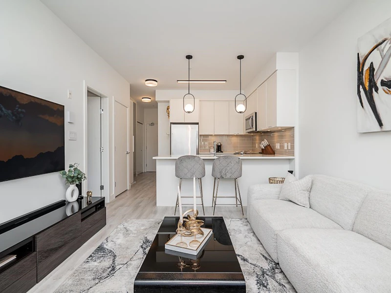 213 - 828 Gauthier Avenue, Coquitlam BC
