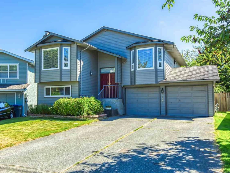 13095 65a Avenue, Surrey, BC, V3W 8P7