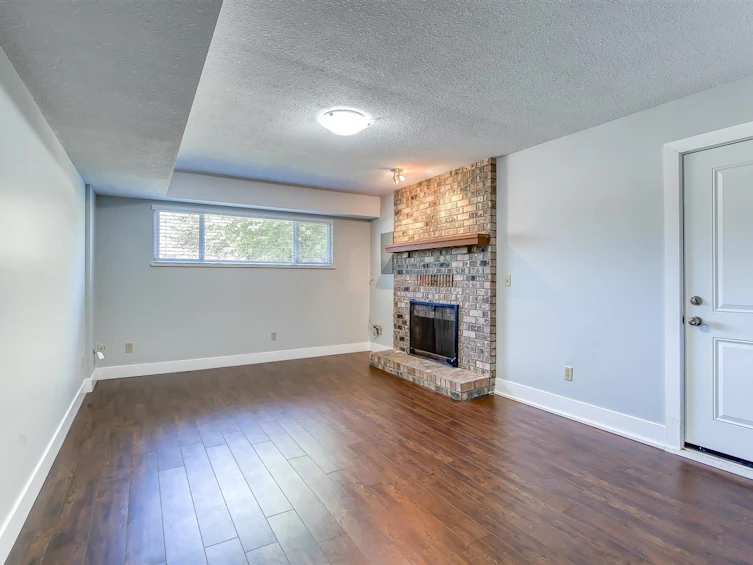 13095 65a Avenue, Surrey, BC, V3W 8P7 - 14