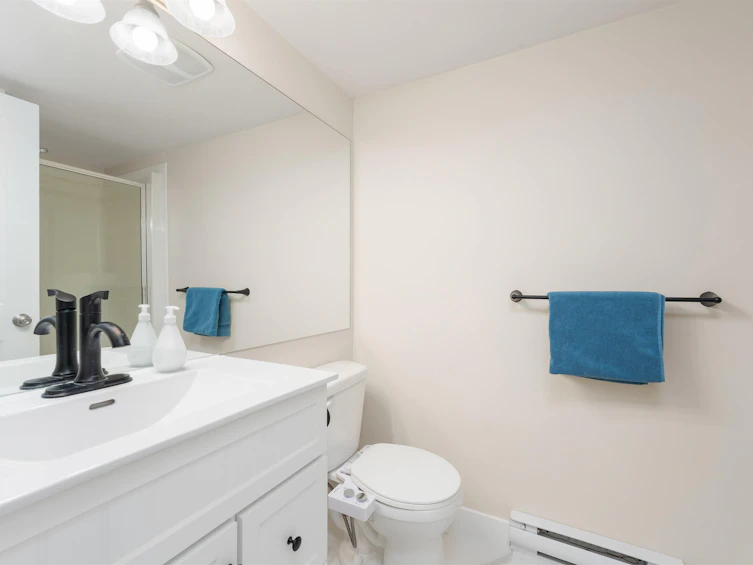 109-38003 Second Avenue, Squamish, BC, V8B 0C4 - 19
