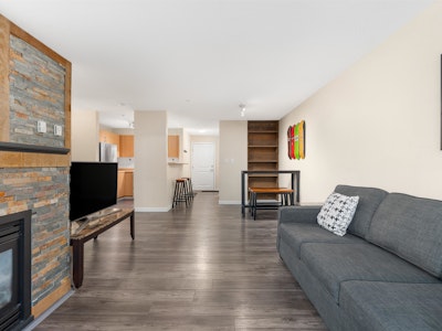 109-38003 Second Avenue - 4