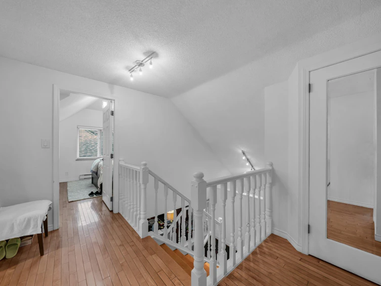 3868 W 23rd Avenue, Vancouver, BC, V6S 1K9 - 8