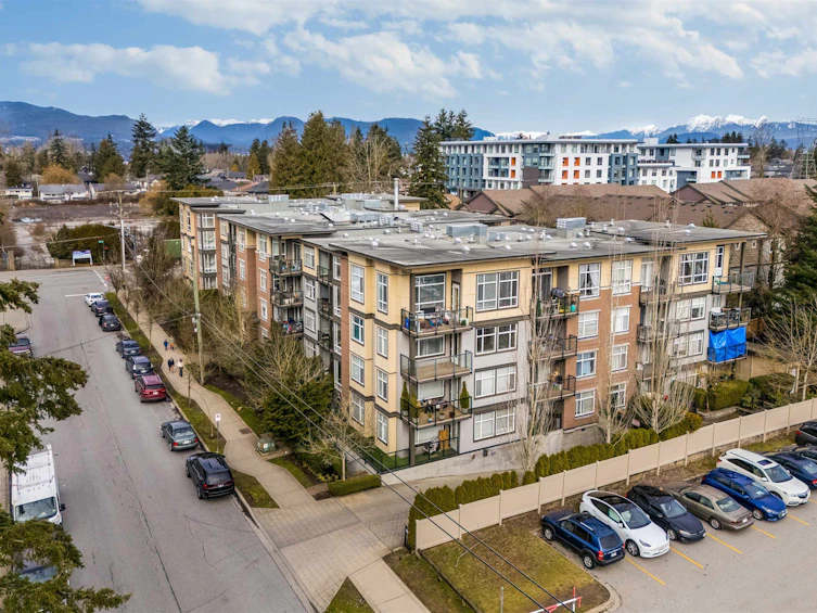 419-10788 139 Street, Surrey, BC, V3T 0A6