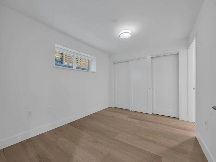 756 W 26th Avenue, Vancouver, BC, V5Z 2E8 - 13