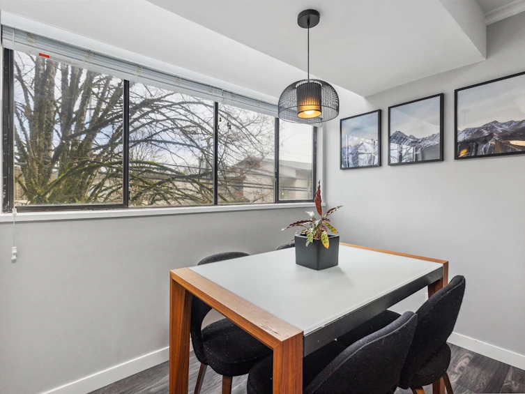 3281 Mountain Highway, North Vancouver, BC, V7K 2H4 - 7