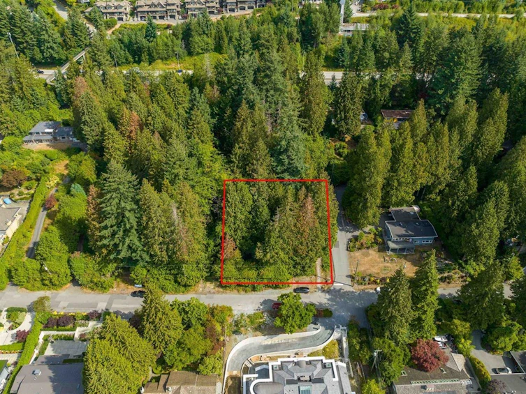 2517 Rosebery Avenue, West Vancouver, BC, V7V 3A1 - 2