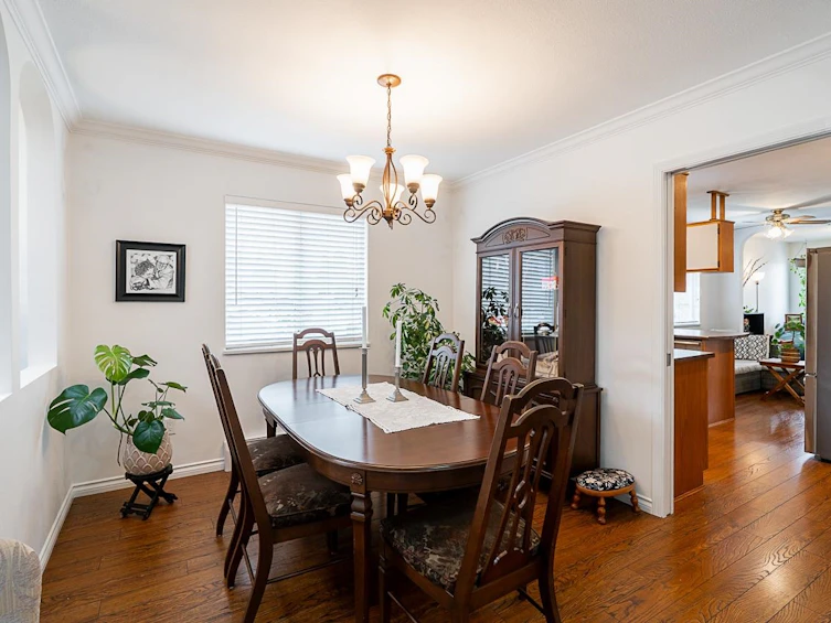 6075 Burns Street, Burnaby, BC, V5H 1X3 - 10