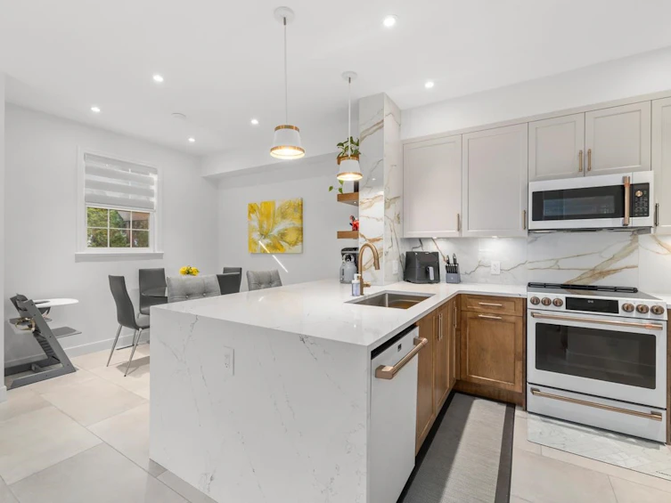 1-6989 180 Street, Surrey, BC, V3S 7S3 - 3