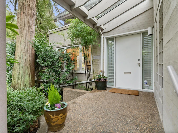 2850 W 47th Avenue, Vancouver, BC, V6N 3N6 - 3