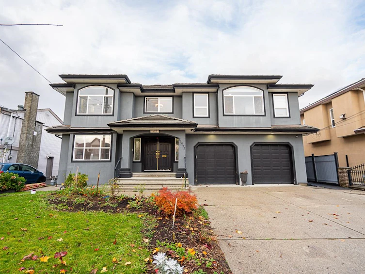 13973 90 Avenue, Surrey, BC, V3V 1C2