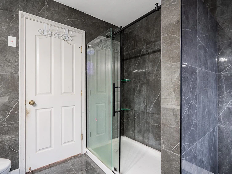 13973 90 Avenue, Surrey, BC, V3V 1C2 - 20