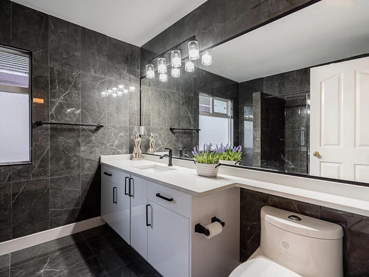 13973 90 Avenue, Surrey, BC, V3V 1C2 - 19
