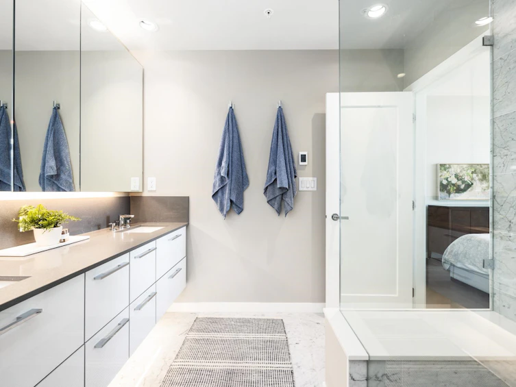 1405-118 Carrie Cates Court, North Vancouver, BC, V7L 0B2 - 27