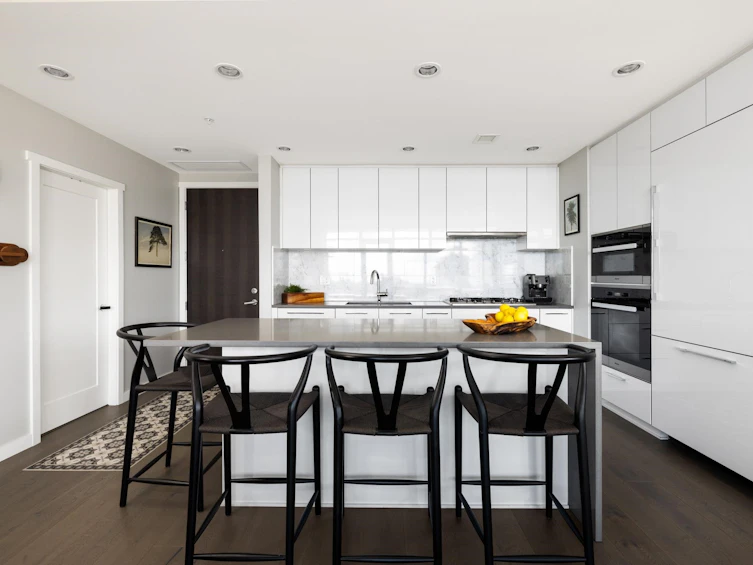 1405-118 Carrie Cates Court, North Vancouver, BC, V7L 0B2 - 13