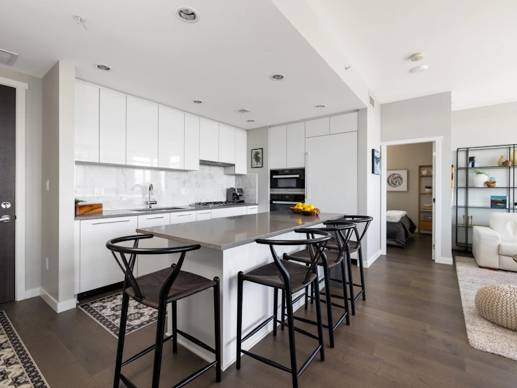 1405-118 Carrie Cates Court, North Vancouver, BC, V7L 0B2 - 16